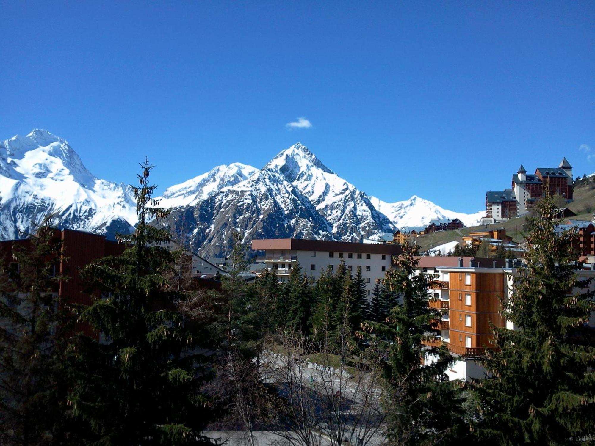 Le Tyrol Apartment เลส์เดอซาลป์ ภายนอก รูปภาพ