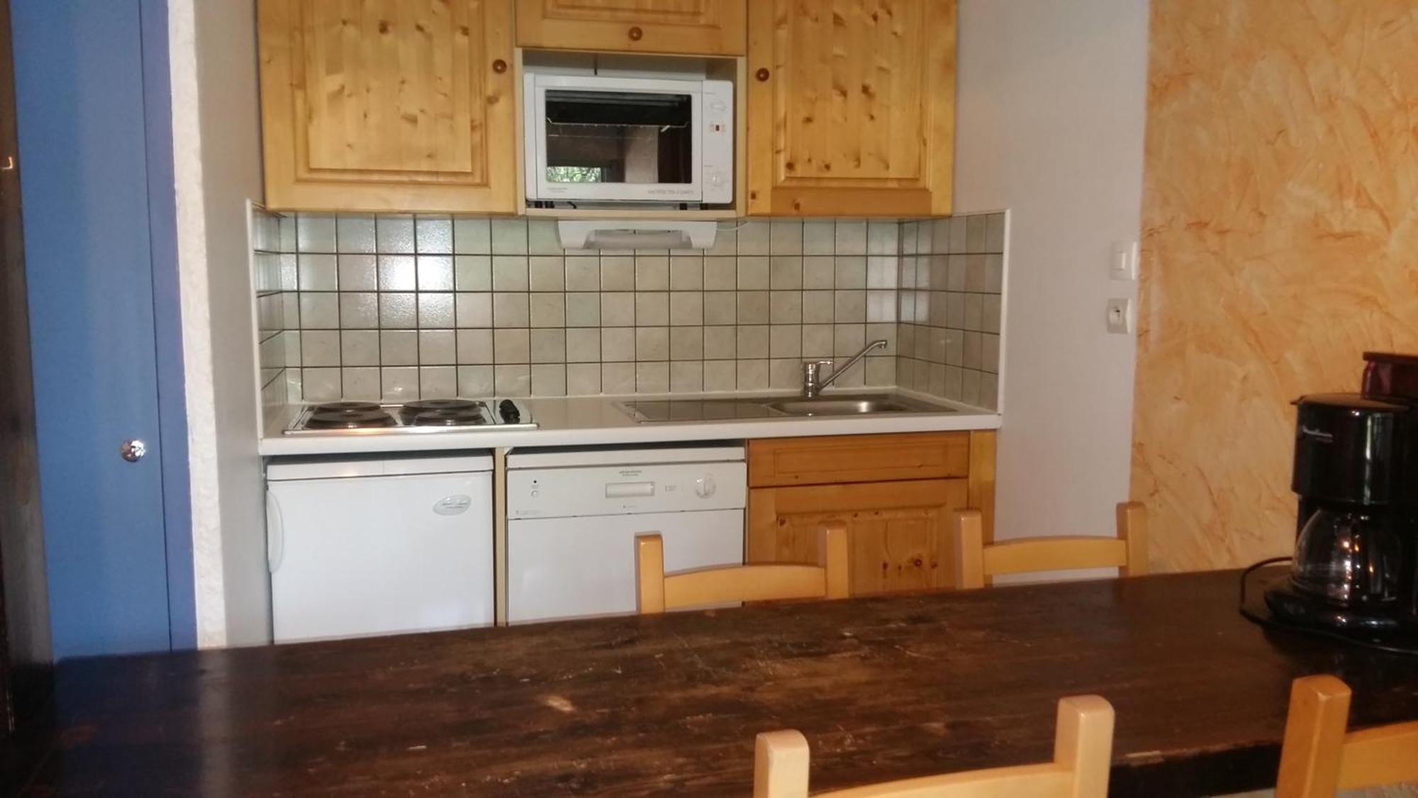 Le Tyrol Apartment เลส์เดอซาลป์ ภายนอก รูปภาพ