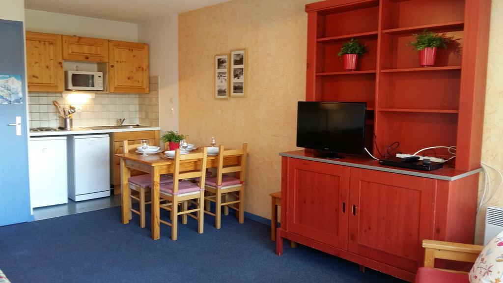 Le Tyrol Apartment เลส์เดอซาลป์ ภายนอก รูปภาพ